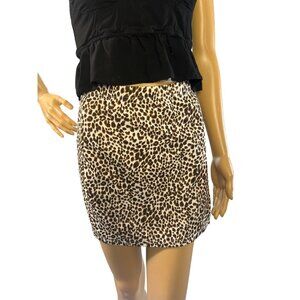 (6 for $25) Shein Leopard Print Stretch Mini Skirt Size‎ Small